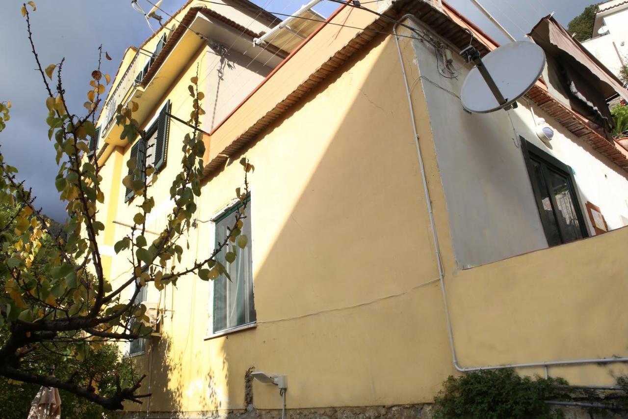 Casa Rosa Appartamento Con Giardino Cetara Exterior photo